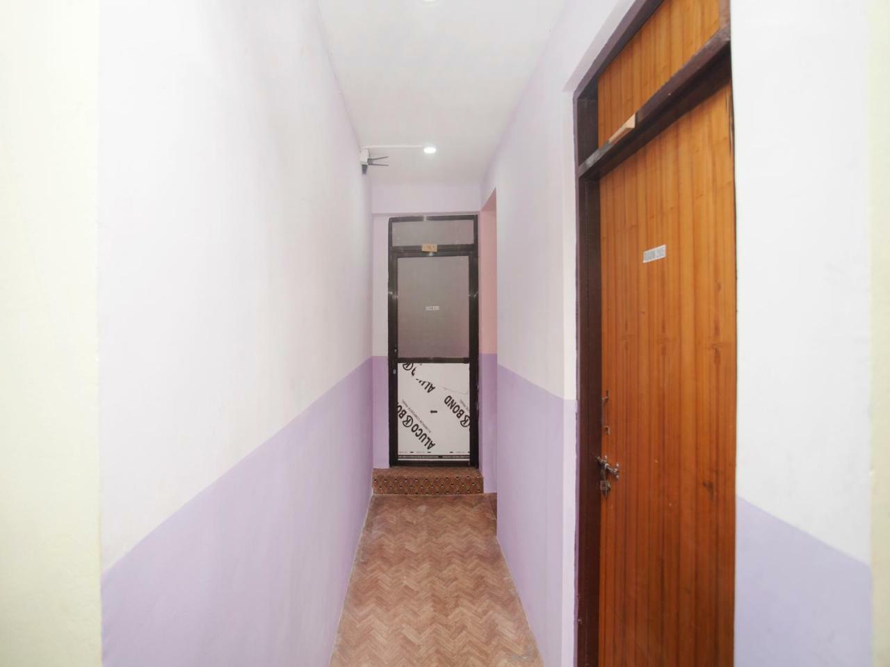 Oyo 341 Hotel Kusum Kohinoore Tokha エクステリア 写真